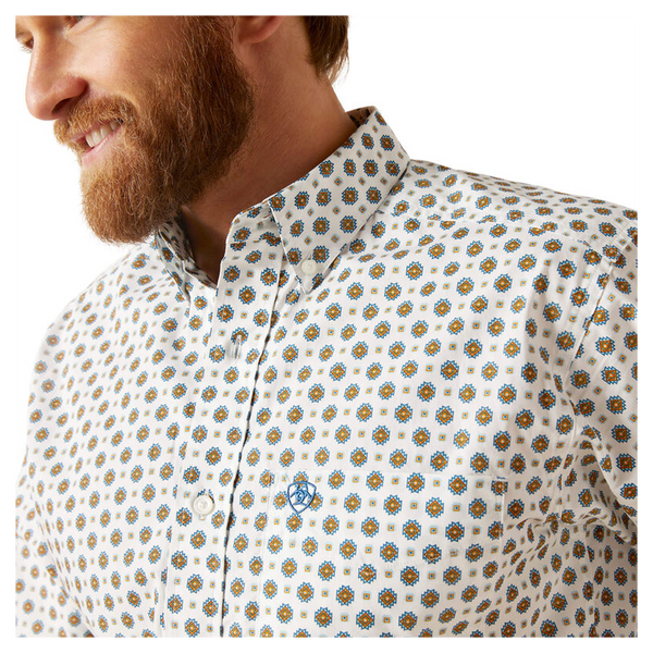 10046585 Ariat Men's Garvie Fitted Long Sleeve Buttondown Shirt - White