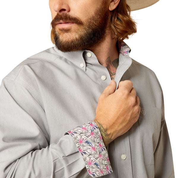 10048867 Ariat Men's Wrinkle Free Solid Pinpoint Oxford Classic Fit Long Sleeve Buttondown Shirt - Harbor Mist