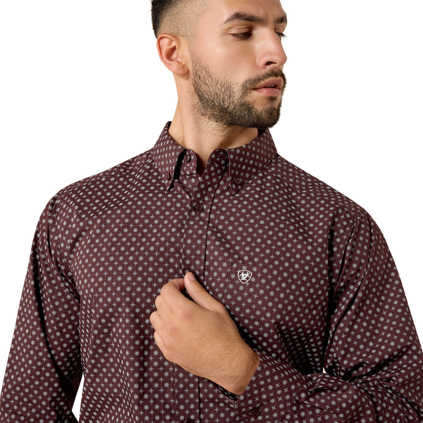 10079623 Ariat Men's Contstantine Classic Fit Long Sleeve Buttondown Shirt - Fudge Medallion Print
