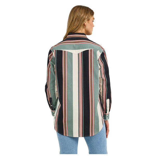 112367314 Wrangler Women's Retro Punchy Boyfriend Brushpopper Western Shirt - Black