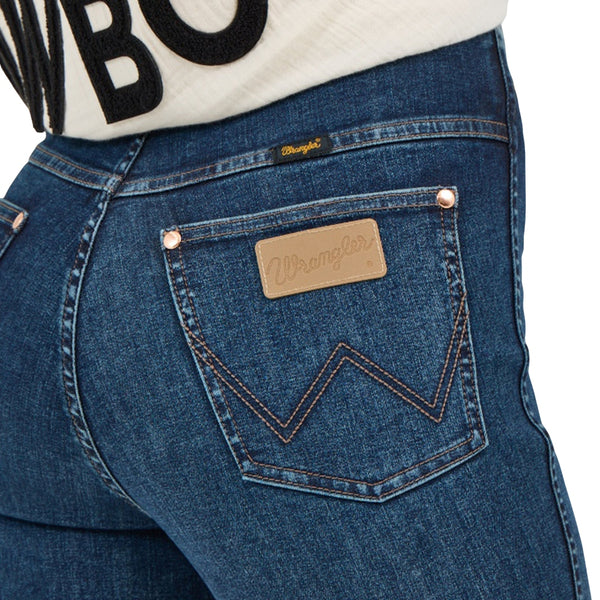 112368250 Wrangler X Lainey Wilson Women's Bell-Bottom Jean - Dark Wash