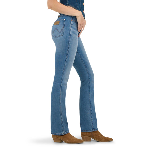 112368251 Wrangler X Lainey Wilson Women's Boot Hugger Jean - Wrangler Blue