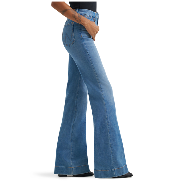 112374972 Wrangler Women's Bespoke High Rise Trouser Jean - Bristol