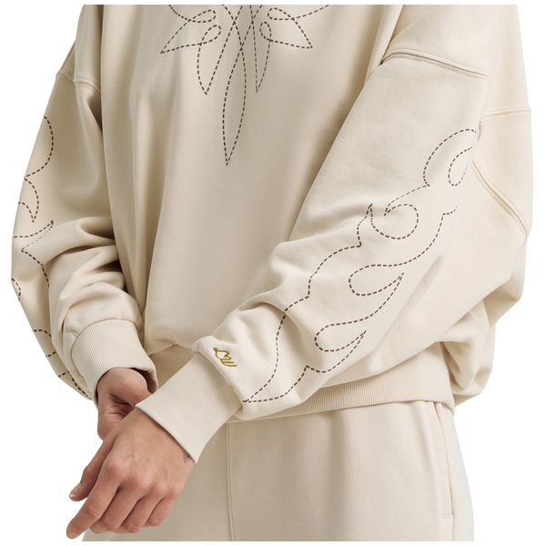 112375627 Wrangler Women's Lainey Wilson Cowboy Sweatshirt - Cream