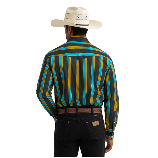 112375714 Wrangler Men's Vintage Inspired Classic Fit Long Sleeve Western Snap Shirt - Black Multi Stripe