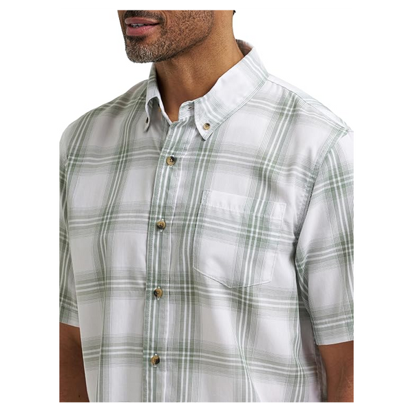 112381437 Wrangler Men's Plaid Short Sleeve Button Down Shirt - White with Sage Green