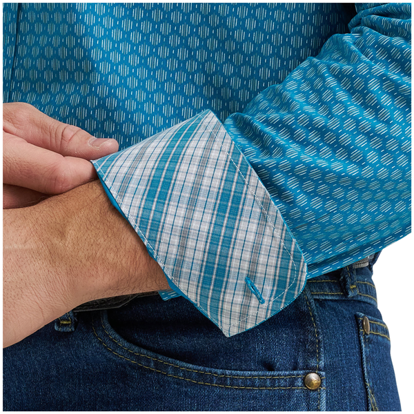 112381971 Wrangler Men's George Strait Collection Relaxed Fit One Pocket Long Sleeve Shirt - Teal