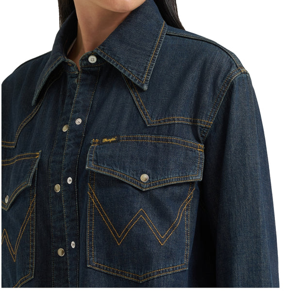 112382838 Wrangler X Lainey Wilson Women's Boyfriend Denim Top - Sandrider