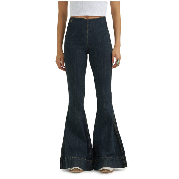 112382900 Wrangler X Lainey Wilson Women's Pintuck Pull On Bell Bottom Jean - Sandrider