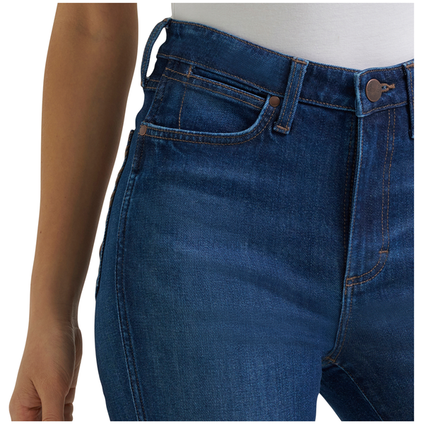 112384818 Wrangler Women's High Rise Retro Bailey Bootcut Stretch Jean - Laney