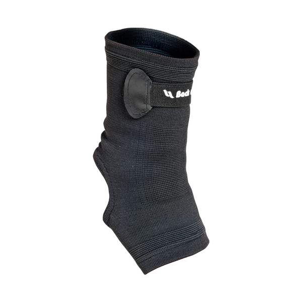 1400000 Back on Track Ankle Brace with Strap - Black