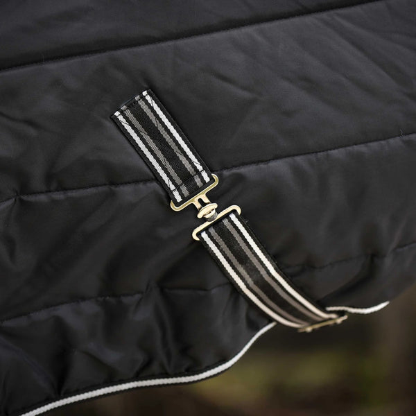 E24050 Equinavia Norse Gusseted 100g Stable Blanket - Black
