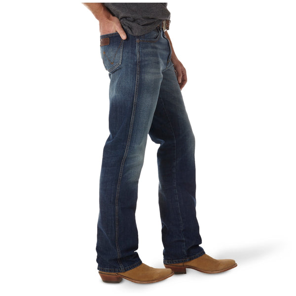 WRT20JH Wrangler Men's Retro Relaxed Boot Cut Jean - Jackson Hole