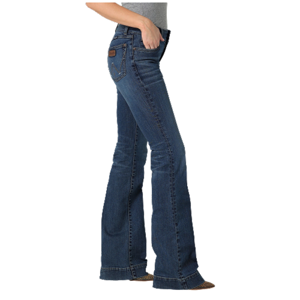 112328737 Wrangler Women's Retro Mae Trouser Mid Rise Jean - Blair
