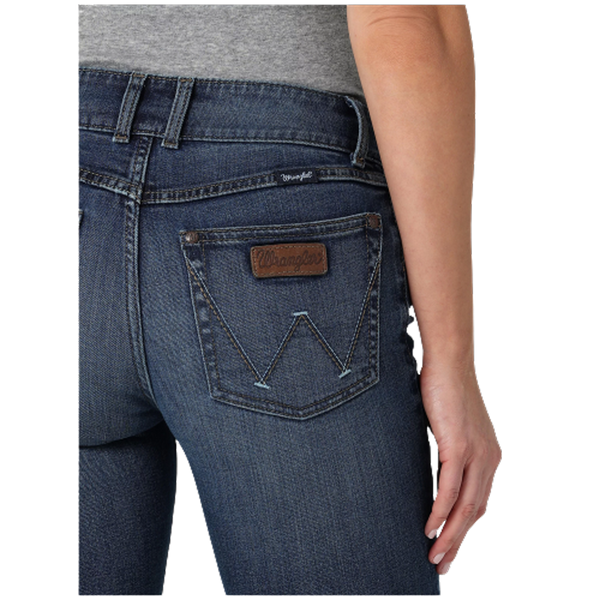 112328737 Wrangler Women's Retro Mae Trouser Mid Rise Jean - Blair