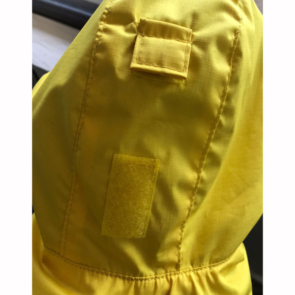 2895 Outback Dingo Pack-A-Roo Dog Hooded Rain Coat Yellow