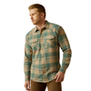 10062224 Ariat Men's Huxlee Retro Fit Long Sleeve Snap Shirt