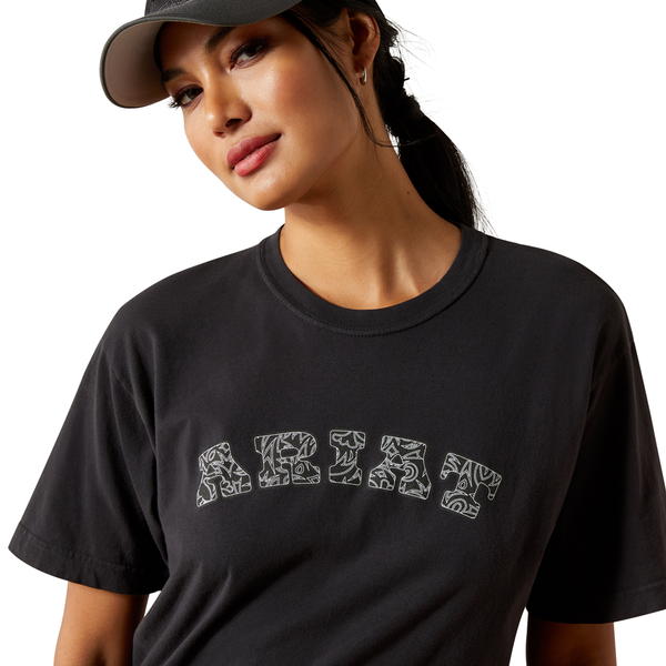 10062432 Ariat Women's  Boot Stitch Logo Short Sleeve T-Shirt - Vintage Black
