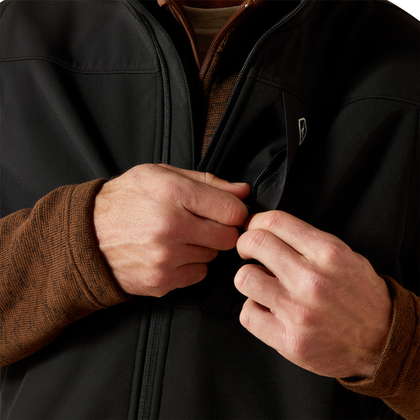 10062600 Ariat Men's Vernon Softshell Vest - Black