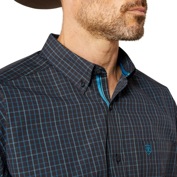 10065774 Ariat Men's Pro Series Toshi Classic Fit Long Sleeve Button Down Western Shirt - Black