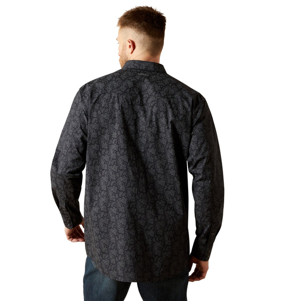 10065962 Ariat Men's Finnigan Long Sleeve Classic Fit Snap Shirt - Black Paisley