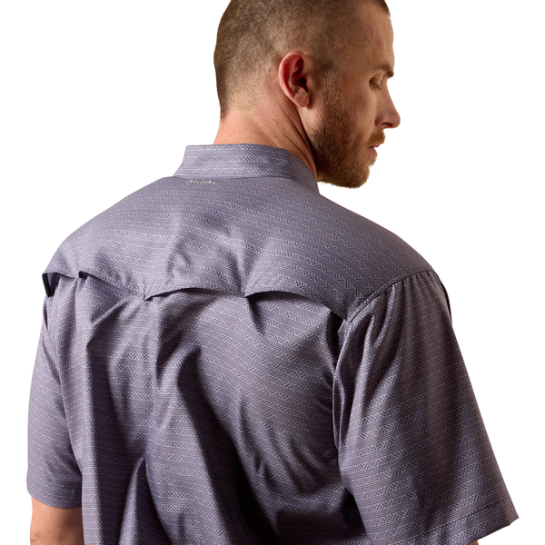 10073423 Ariat Men's Printed VentTEK Western Fitted Short Sleeve Snap Shirt - Dark Denim