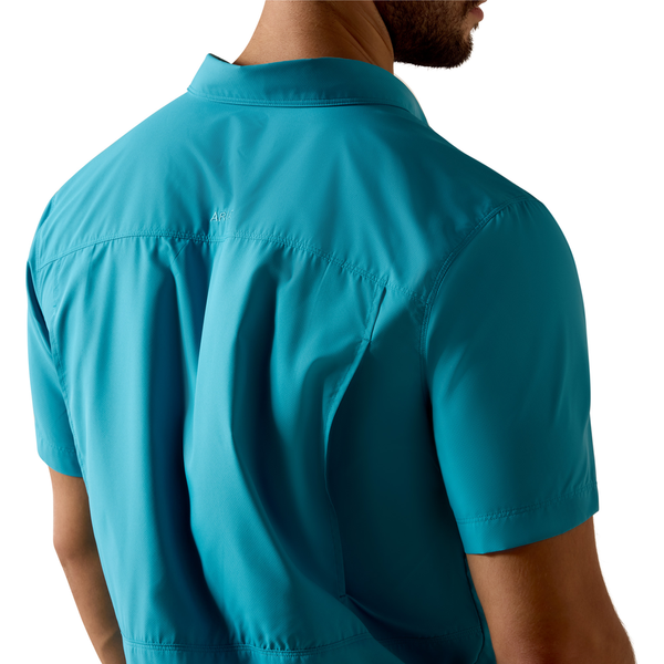 10073464 Ariat Men's VentTEK Outbound Fitted Shirt - Blue Moon