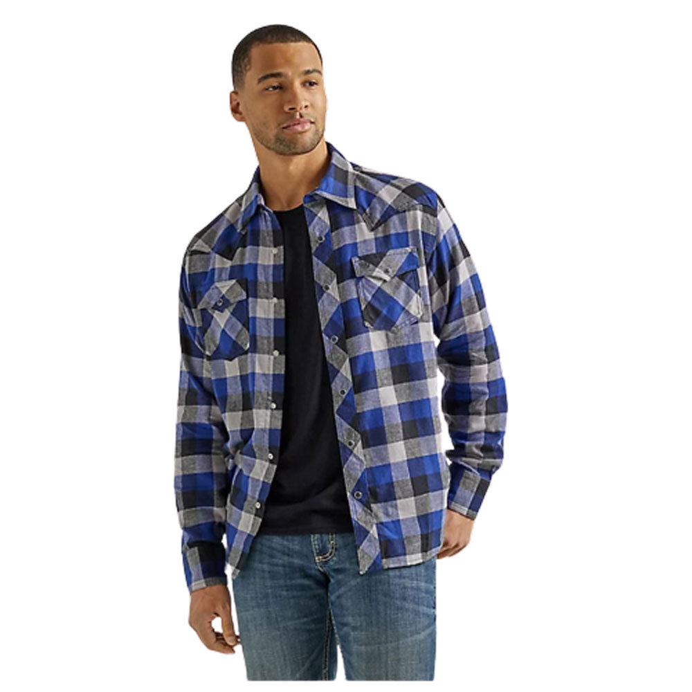 112337457 Wrangler Men's Retro Flannel Long Sleeve Modern Fit Snap Shirt -  Buffalo Blue