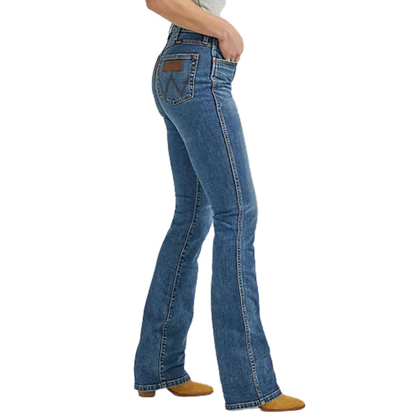 112338900 Wrangler Women's Retro Premium High Rise Bootcut Slim Jean - Abigail