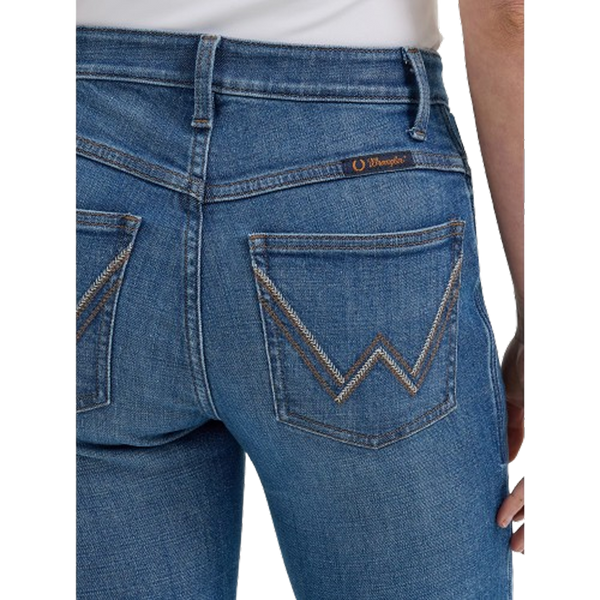 112364571 Wrangler Women's The Ultimate Riding Jean Mid Rise Willow Bootcut - Aubree