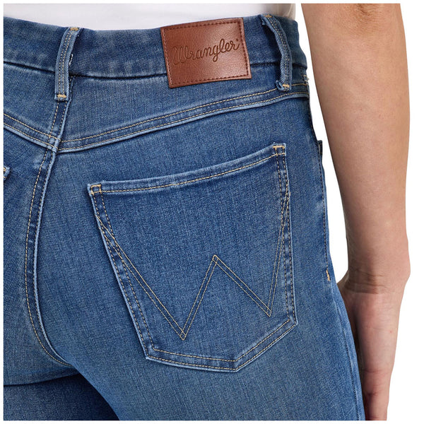 112367573 Wrangler Women's Bespoke High Rise Flare Jean - Elsie