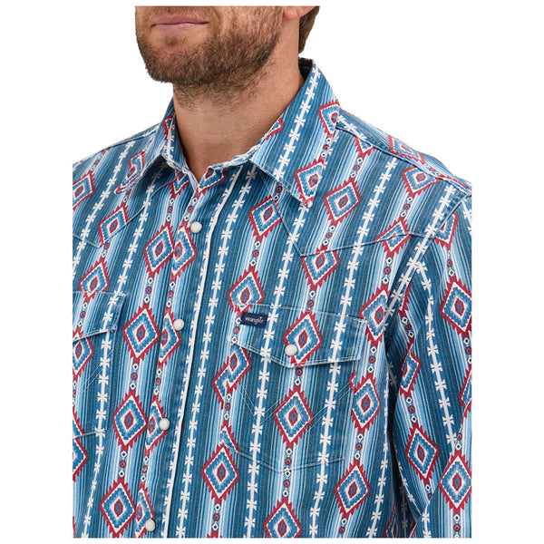 112368193 Wrangler Men's Vintage Inspired Classic Fit Long Sleeve Snap Shirt - Americana