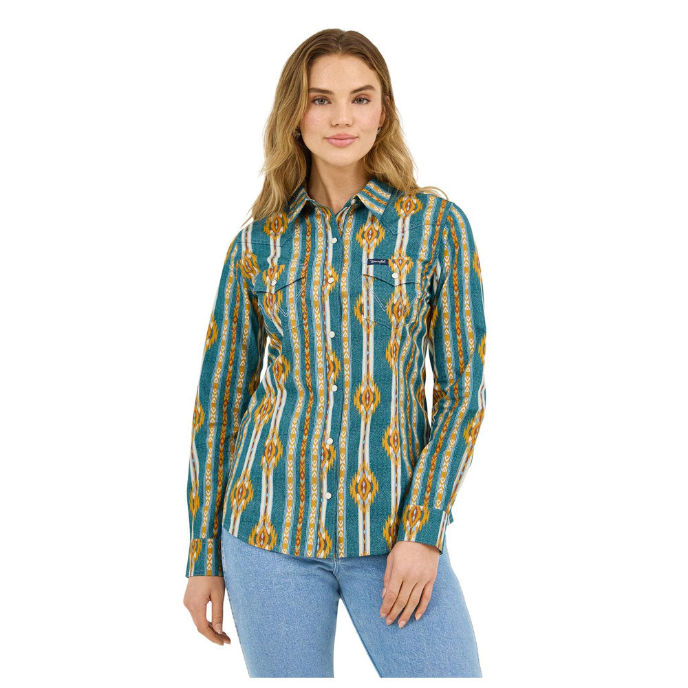 112371688 Wrangler Women's Retro Americana Long Sleeve Western Snap Shirt - Blue