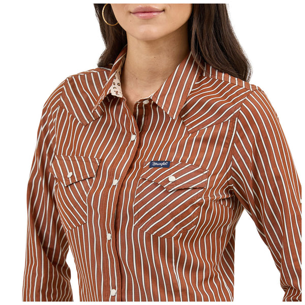 112371900 Wrangler Women's Retro Western Dress Long Sleeve Snap Shirt - Rust Stripe