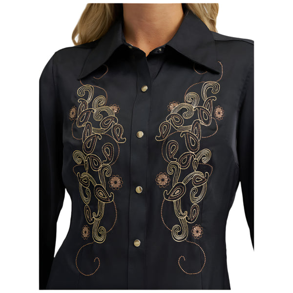 112373689 Wrangler X Lainey Wilson Embroidered Lainey Shirt - Black
