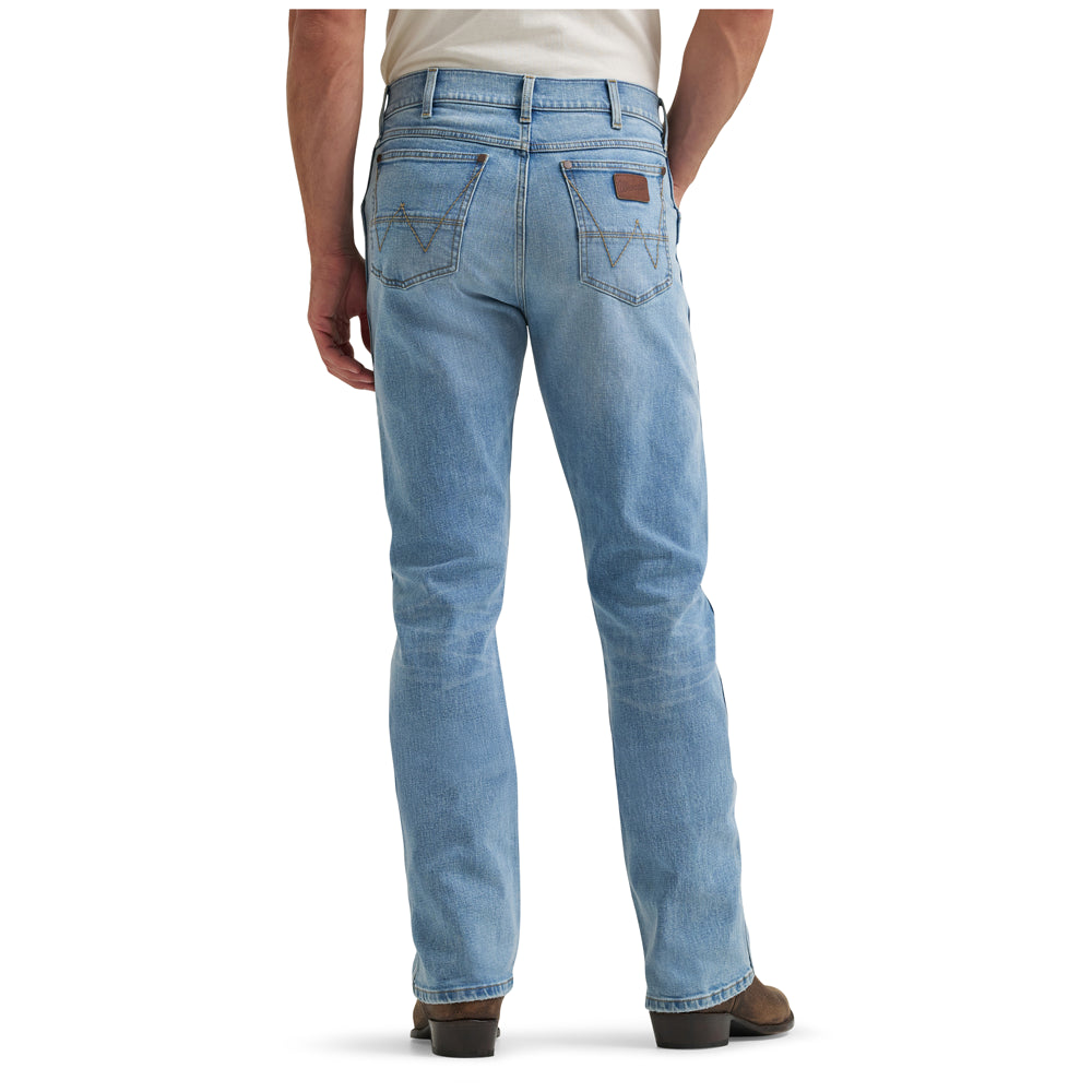 112374792 Wrangler Men's Retro® Slim Bootcut Jean - Cloverdale