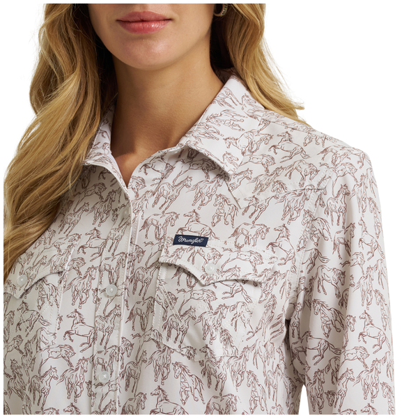 112375045 Wrangler Women's Performance Aria Long Sleeve Shirt - White