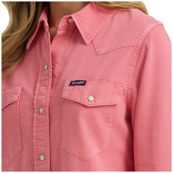 112375182 Wrangler Women's Retro® Americana Vintage Snap Shirt - Pink