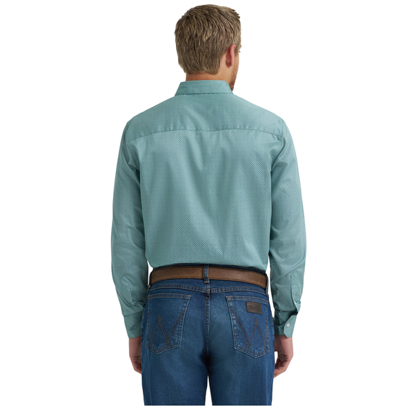 112378968 Wrangler X Cody Johnson Men's Long Sleeve Classic Fit Button Down Shirt - Green Weave