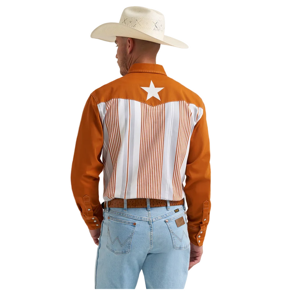 112381500 Wrangler Men's Classic Fit Vintage Inspired Brushpopper Long Sleeve Shirt - Texas Lone Star Orange Stripe