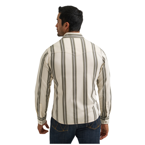 112381538 Wrangler Men's Retro Premium Modern Fit Long Sleeve Snap Shirt - Green/Ecru Stripe