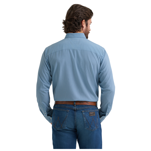 112381622 Wrangler X Men's Cody Johnson Classic Fit Long Sleeve Button Performance Shirt - Blue