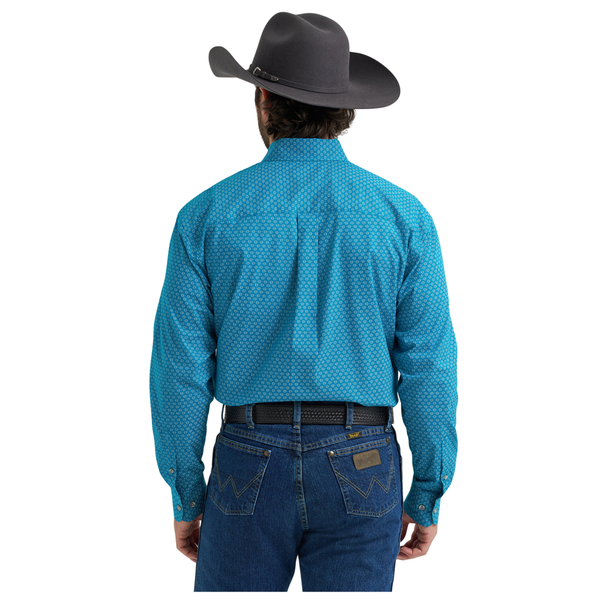 112381971 Wrangler Men's George Strait Collection Relaxed Fit One Pocket Long Sleeve Shirt - Teal