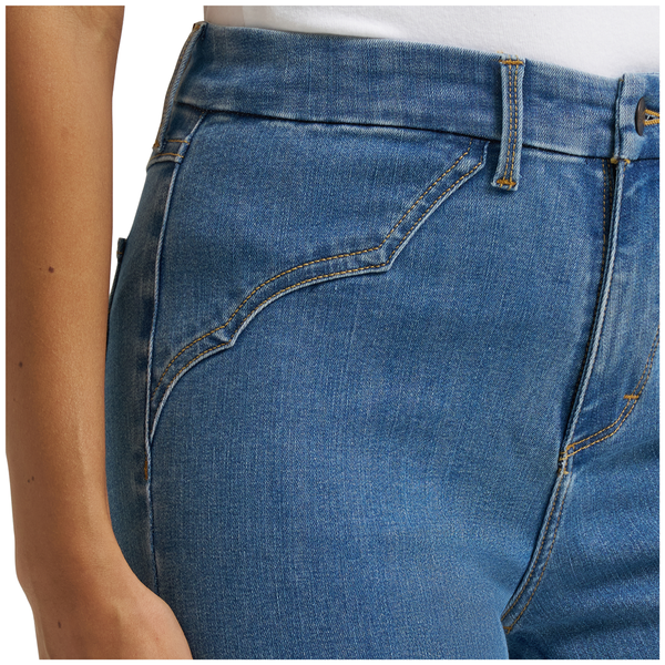 112382270 Wrangler Women's Bespoke High Rise Flare Jean - Jemma