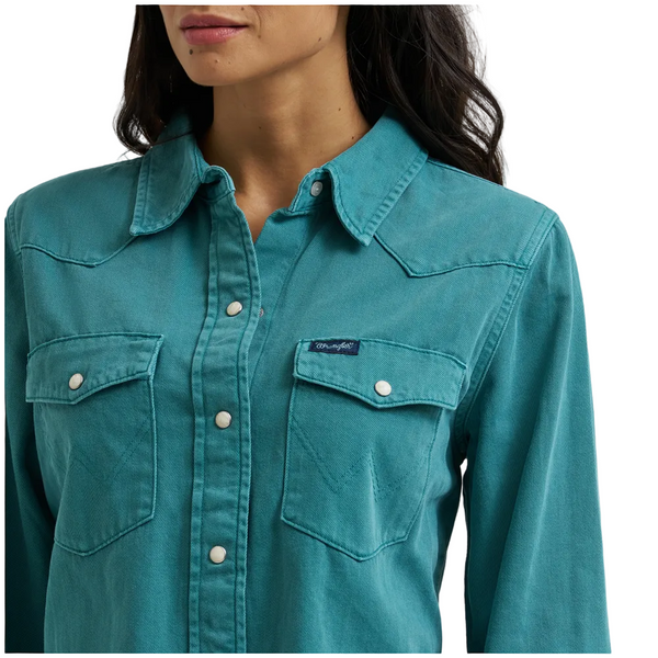 112382675 Wrangler Women's  Retro Vintage Long Sleeve Western Snap Shirt - Turquoise