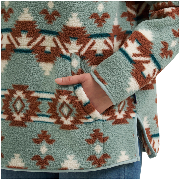 112385461 Wrangler Women's Retro Punchy Sherpa 1/4 Zip Pullover - Multicolor