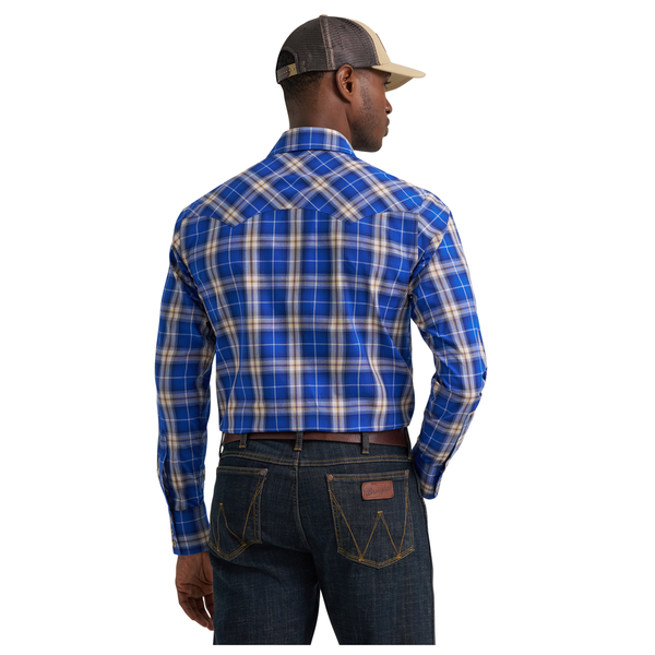 112385597 Wrangler Men's Retro Long Sleeve Modern Fit Shirt - Blue