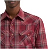 112385598 Wrangler Men's Retro Long Sleeve Modern Fit Shirt - Red