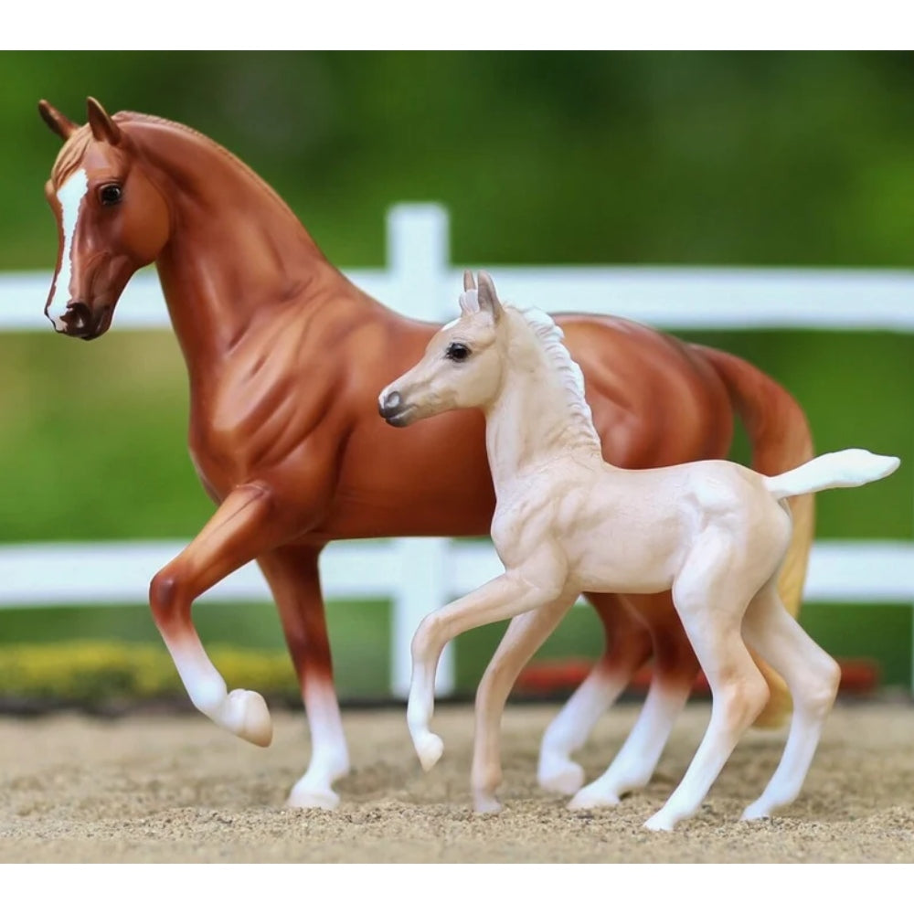B-FS-10251 Breyer Freedom Series Power & Precision Horse and Foal Set