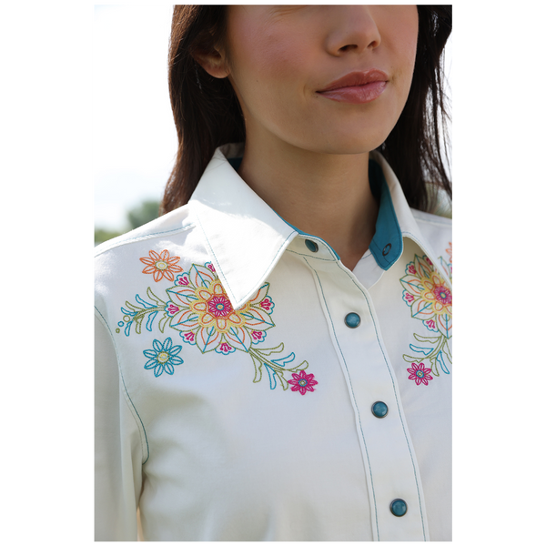 CTW7529003 Cruel Girl Women's Classic Fit Long Sleeve Western Snap Shirt - White